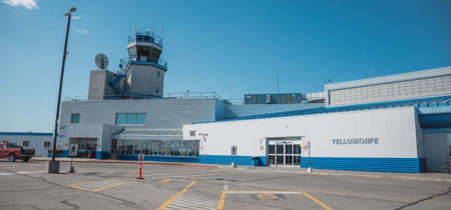 image of the airport terminal